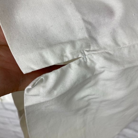 Brooks white bermuda shorts size 8 - Picture 3 of 5